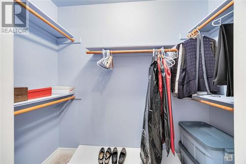 1596 Holden Drive, Sarnia, ON - Indoor With Storage