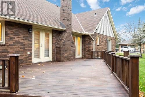 1596 Holden Drive, Sarnia, ON - Outdoor With Exterior