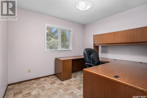 207 Costigan Bay, Saskatoon, SK - Indoor Photo Showing Office