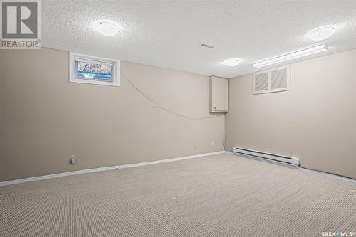 207 Costigan Bay, Saskatoon, SK - Indoor