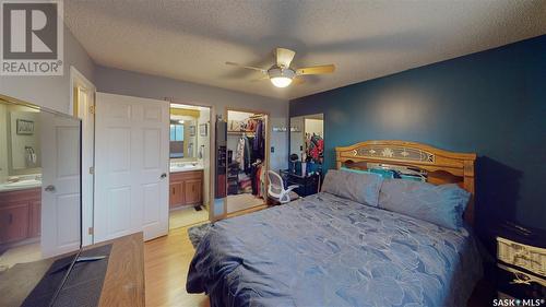 797 Bard Crescent, Regina, SK - Indoor Photo Showing Bedroom