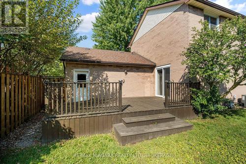 6870 Buckingham Drive, Niagara Falls (218 - West Wood), ON - Outdoor With Deck Patio Veranda With Exterior