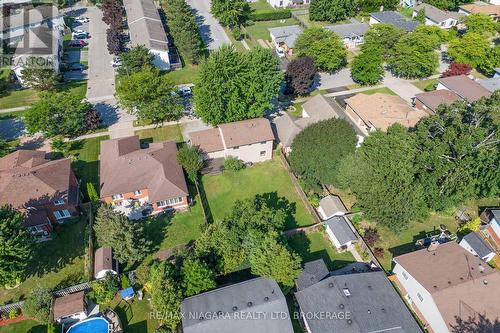 6870 Buckingham Drive, Niagara Falls (218 - West Wood), ON - Outdoor With View