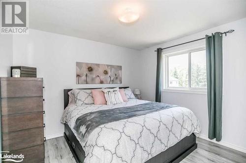 1210 Benson Street, Innisfil, ON - Indoor Photo Showing Bedroom