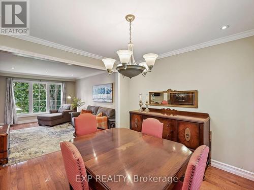 1317 White Oaks Boulevard, Oakville, ON - Indoor Photo Showing Dining Room