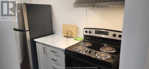 150 Park Unit# 3005, Windsor, ON - Indoor Photo Showing Kitchen