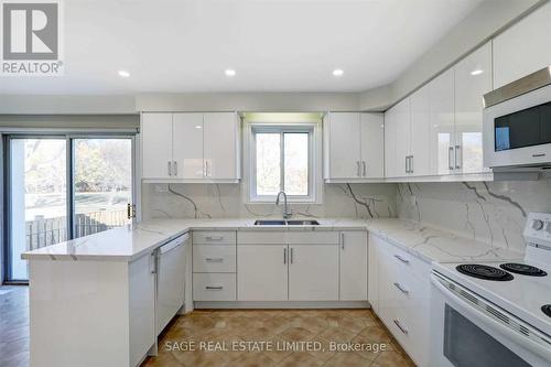 94 Rockford Road, Toronto, ON - Indoor Photo Showing Kitchen With Double Sink