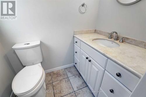 94 Rockford Road, Toronto, ON - Indoor Photo Showing Bathroom