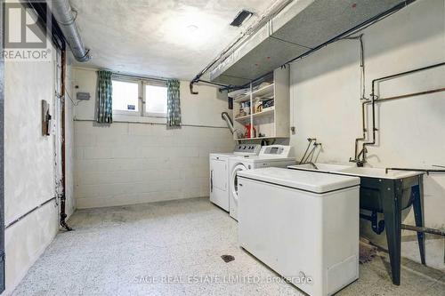 94 Rockford Road, Toronto, ON - Indoor Photo Showing Laundry Room