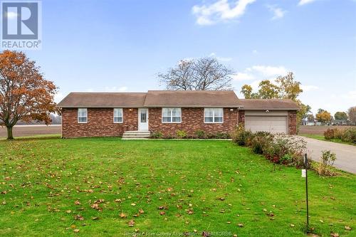 1204 Mersea Rd C, Leamington, ON - Outdoor