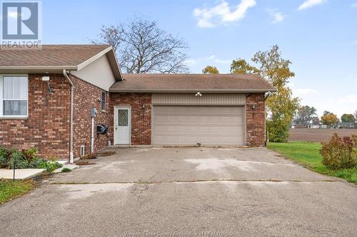 1204 Mersea Rd C, Leamington, ON - Outdoor