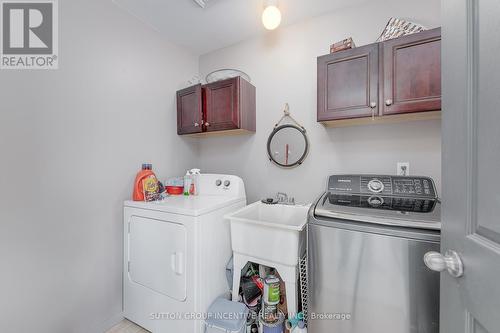 24 Ruffet Drive, Barrie, ON - Indoor Photo Showing Laundry Room