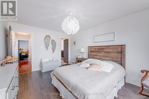 24 Ruffet Drive, Barrie, ON - Indoor Photo Showing Bedroom