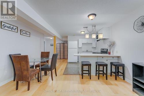 24 Ruffet Drive, Barrie, ON - Indoor Photo Showing Dining Room