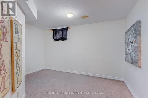 24 Ruffet Drive, Barrie, ON - Indoor Photo Showing Other Room