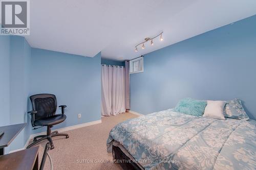 24 Ruffet Drive, Barrie, ON - Indoor Photo Showing Bedroom