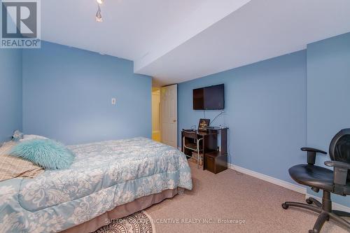 24 Ruffet Drive, Barrie, ON - Indoor Photo Showing Bedroom