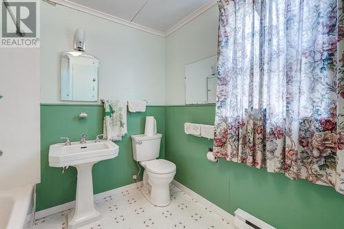 82 Bonaventure Avenue, St. John'S, NL - Indoor Photo Showing Bathroom