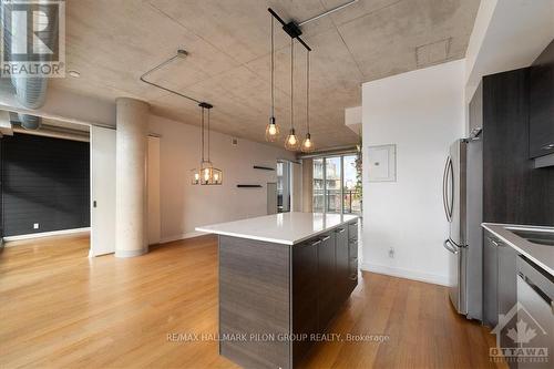 527 - 349 Mcleod Street, Ottawa, ON - Indoor Photo Showing Kitchen