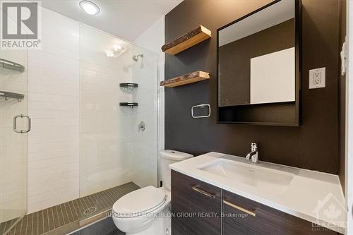 527 - 349 Mcleod Street, Ottawa, ON - Indoor Photo Showing Bathroom