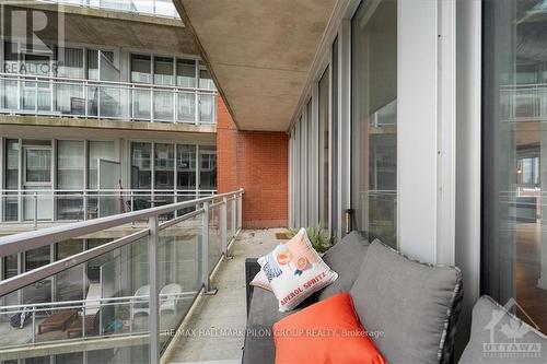 527 - 349 Mcleod Street, Ottawa, ON - Outdoor With Balcony With Exterior