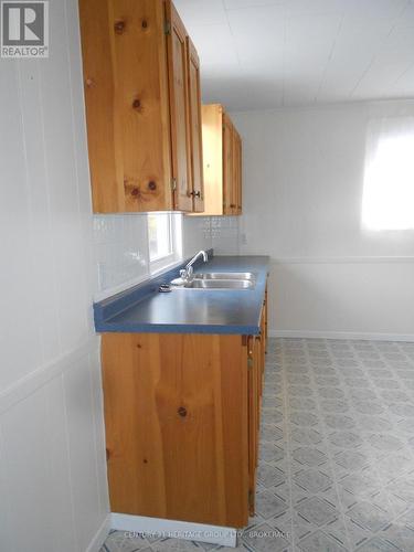 29 King Street, North Dundas, ON - Indoor Photo Showing Kitchen With Double Sink