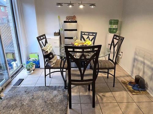 3991 Discovery Crt, Mississauga, ON - Indoor Photo Showing Dining Room