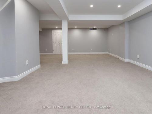 2577 Burnford Tr, Mississauga, ON - Indoor Photo Showing Other Room