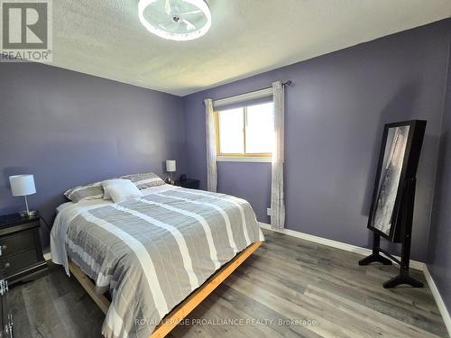 132 Catalina Drive, Quinte West, ON - Indoor Photo Showing Bedroom