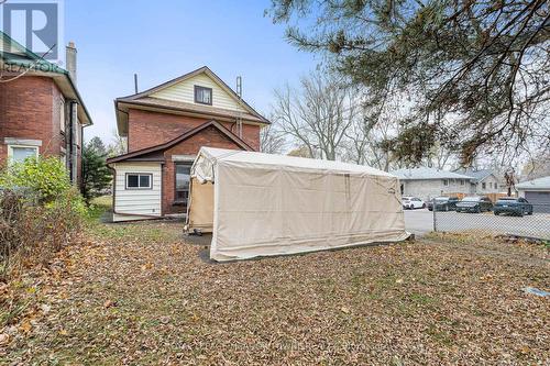 75 King Street, Halton Hills, ON - Outdoor