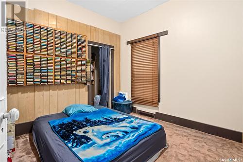 444 Grandview Street W, Moose Jaw, SK - Indoor Photo Showing Bedroom