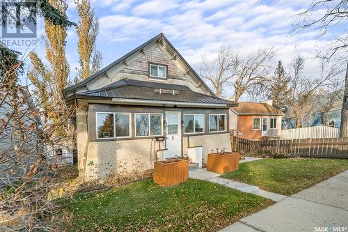 444 Grandview Street W, Moose Jaw, SK - Outdoor