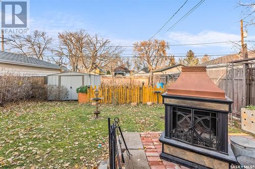 444 Grandview Street W, Moose Jaw, SK - Outdoor