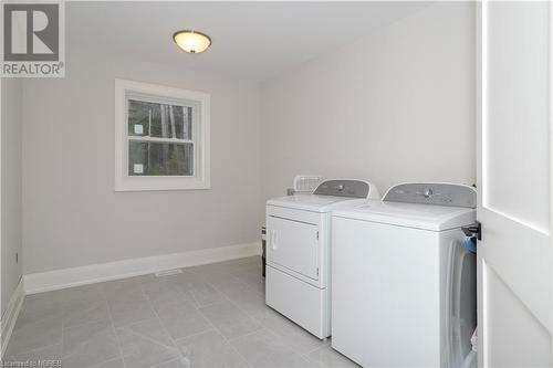 429 Fox Run Drive, Temagami, ON - Indoor Photo Showing Laundry Room