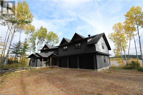 429 Fox Run Drive, Temagami, ON - Outdoor