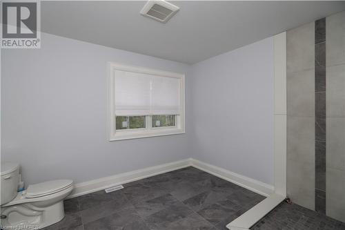 429 Fox Run Drive, Temagami, ON - Indoor Photo Showing Bathroom