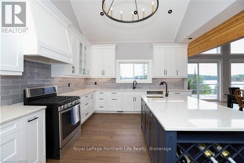 429 Fox Run Drive, Temagami, ON - Indoor Photo Showing Kitchen With Upgraded Kitchen