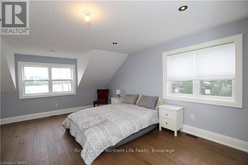 429 Fox Run Drive, Temagami, ON - Indoor Photo Showing Bedroom