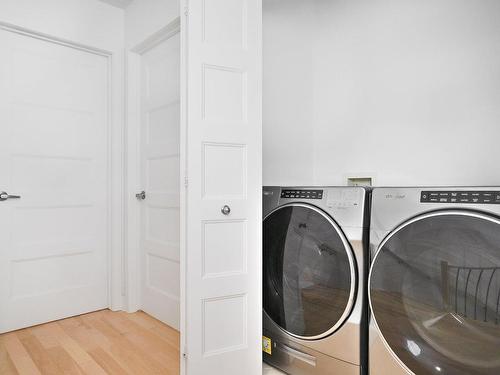 Laundry room - 3540 Rue Prince-Charles, Longueuil (Saint-Hubert), QC - Indoor Photo Showing Laundry Room