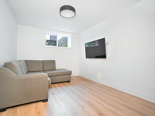 Family room - 3540 Rue Prince-Charles, Longueuil (Saint-Hubert), QC - Indoor Photo Showing Living Room