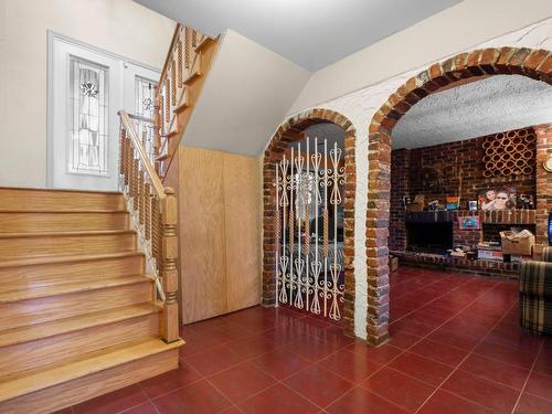 IntÃ©rieur - 33 Rue Surrey, Dollard-Des-Ormeaux, QC - Indoor Photo Showing Other Room