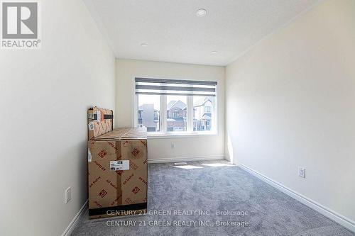 2079 Hallandale Street, Oshawa, ON - Indoor Photo Showing Other Room