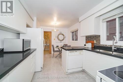 21 Gannet Road, Toronto, ON - Indoor Photo Showing Kitchen