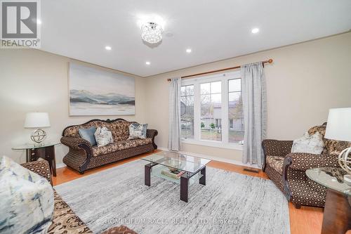 21 Gannet Road, Toronto, ON - Indoor Photo Showing Living Room