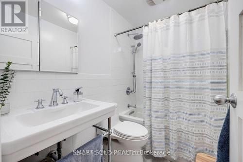 104 Cadorna Avenue, Toronto, ON - Indoor Photo Showing Bathroom