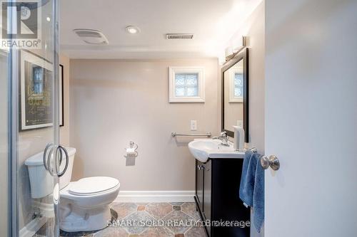 104 Cadorna Avenue, Toronto, ON - Indoor Photo Showing Bathroom