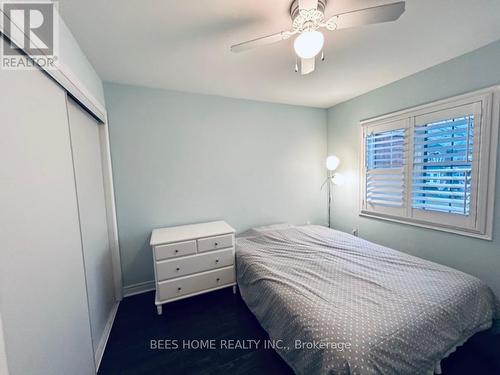 2893 Bur Oak Avenue, Markham, ON - Indoor Photo Showing Bedroom