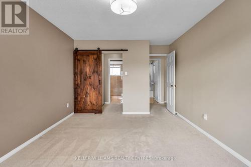 1 Gilbank Drive, Aurora, ON - Indoor Photo Showing Other Room