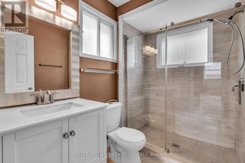 1 Gilbank Drive, Aurora, ON - Indoor Photo Showing Bathroom