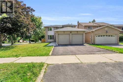 1 Gilbank Drive, Aurora, ON - Outdoor With Facade